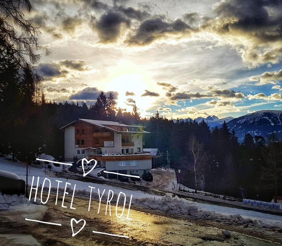 Hotel Pension Tyrol Seefeld in Tirol Exteriör bild