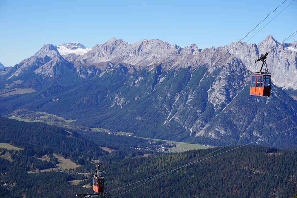 Hotel Pension Tyrol Seefeld in Tirol Exteriör bild